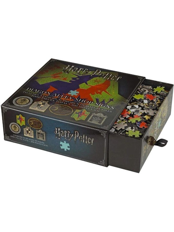 Diagon Alley Shop Signs Puzzle 5x200pcs fra Harry Potter